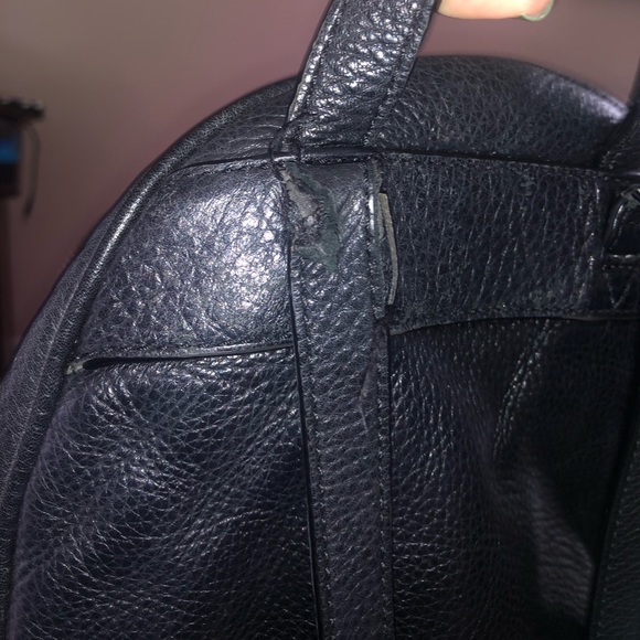 Michael Kors purse - Picture 4 of 7